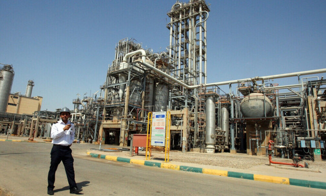 Στα ύψη το πετρέλαιο: Αναταράξεις μετά τον θάνατο Ραΐσι και την ασθένεια του βασιλιά Σαλμάν