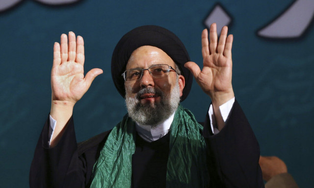 Ραΐσι: Ο βίος και η πολιτεία του «χασάπη της Τεχεράνης» και οι νέες ισορροπίες στη Μέση Ανατολή