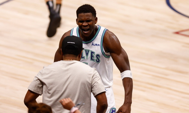 NBA: Με επική ανατροπή στους τελικούς της Δύσης οι Τίμπεργουλβς - «Έσπασαν» τη Νέα Υόρκη οι Πέισερς