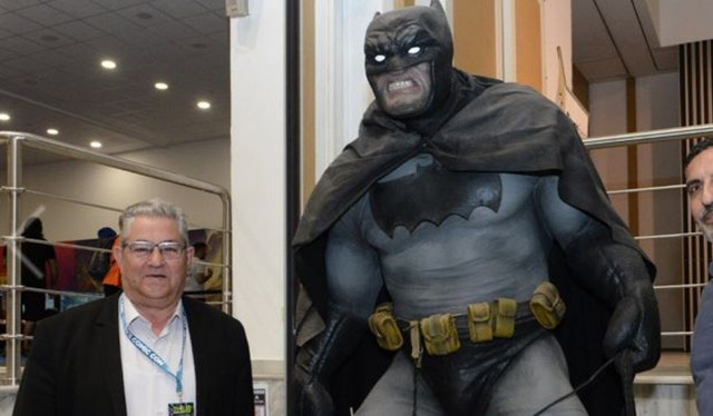 Σπάει ταμεία ο Κούτσου-μπάτμαν