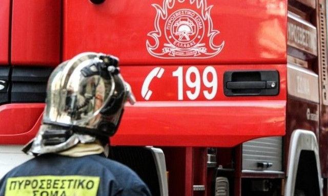 Ασπρόπυργος: Φωτιά ξέσπασε κοντά σε χωματερή