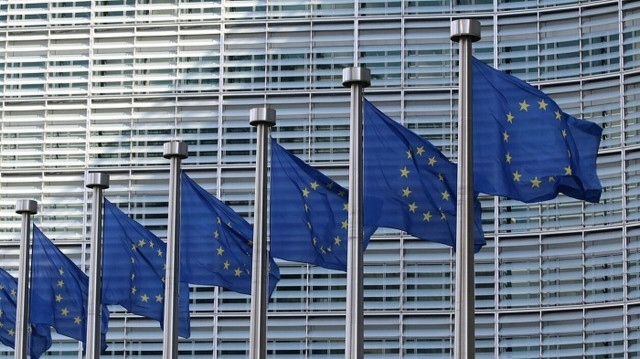 Ρωσία για τα δεσμευμένα κεφάλαια: Αργά η γρήγορα, η ΕΕ θα υποχρεωθεί να επιστρέψει τα «κλεμμένα»