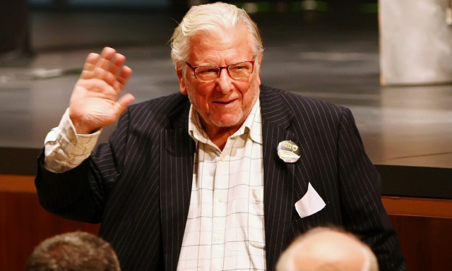 Κώστας Βουτσάς: Τι συνέβη με το μνήμα του - Γιατί βρέθηκε σπασμένος