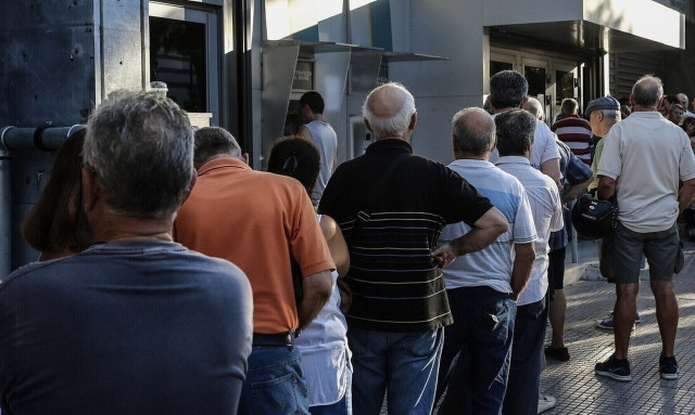 Συντάξεις Ιουνίου 2024: Ανατροπή με τις καταβολές - Πότε θα μπουν τα χρήματα