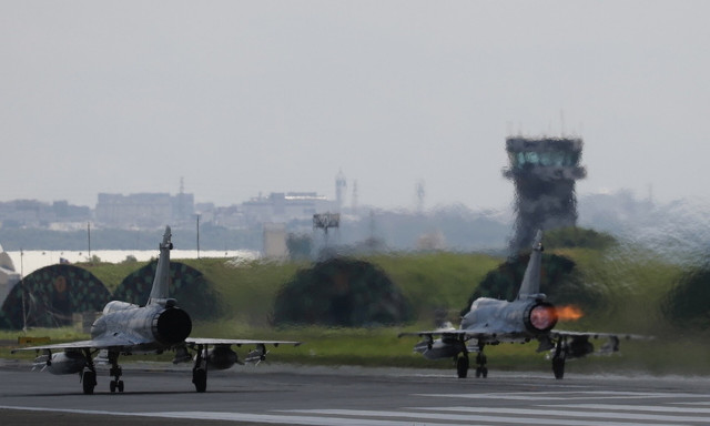 «Τύμπανα πολέμου» στην Ασία: Σαρωτικές ασκήσεις της Κίνας στην Ταιβάν - Μεγάλη ανησυχία