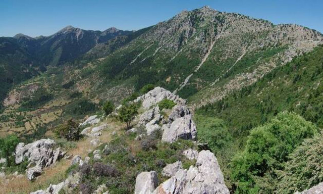 Ηλεία: Επιχείρηση διάσωσης δύο εγκλωβισμένων στη Δίβρη – Σχεδόν έφθασαν στην κορυφή του Ερύμανθου