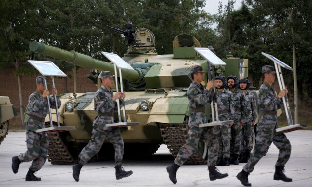 Πολεμικά «παιχνίδια» της Κίνας στην Ταϊβάν: «Όσοι παίζουν με τη φωτιά θα καούν οι ίδιοι»