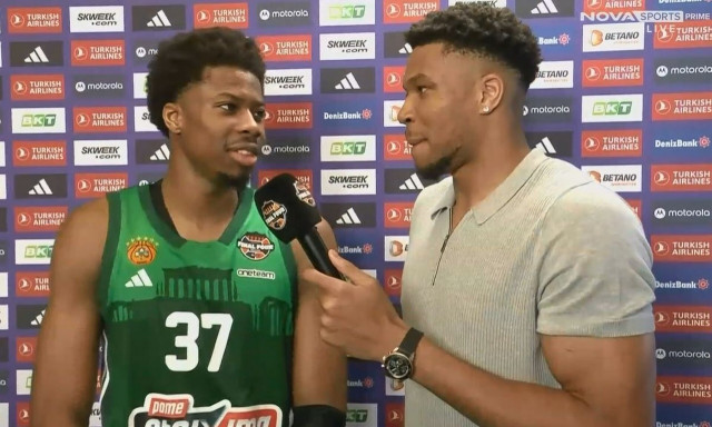 Παναθηναϊκός AKTOR: O Γιάννης Αντετοκούνμπο πήρε συνέντευξη από τον Κώστα μετά τον πράσινο θρίαμβο!