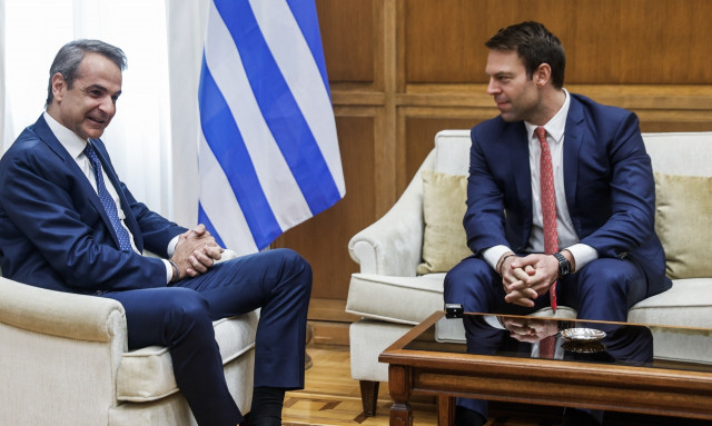 Βουλή: Μητσοτάκης κατά ΣΥΡΙΖΑ - Οι φιδέμπορες και οι λαδέμπορες…