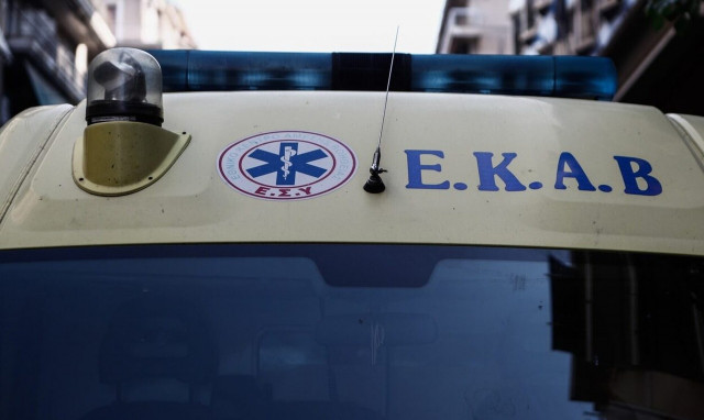 Θρίλερ στη Λάρισα: Βρήκαν γυναίκα να κείτεται χτυπημένη στη μέση του δρόμου