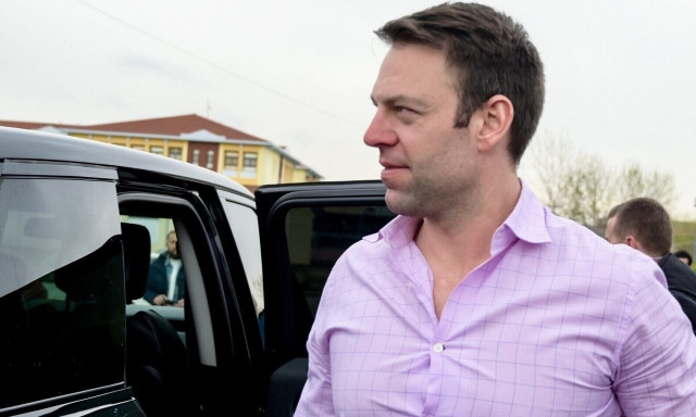 Τα παιδιά χρειάζονται μητέρα και πατέρα, κύριε Κασσελάκη