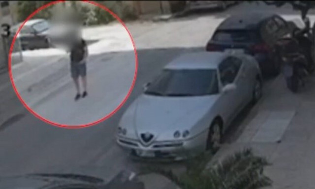 Βίντεο ντοκουμέντο από τη συμμορία διαρρηκτών που ρήμαζε σπίτια σε Δάφνη και Ηλιούπολη