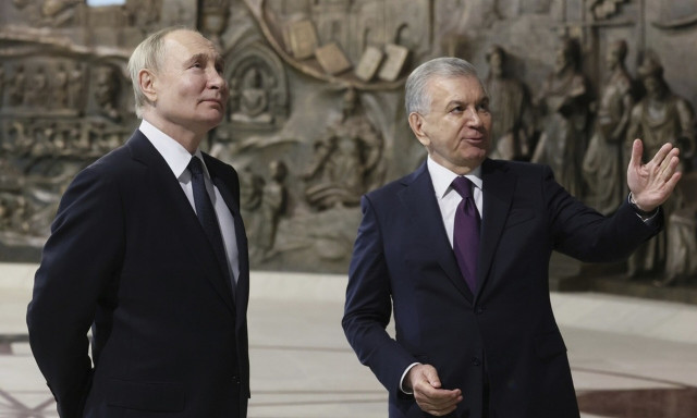 Στο Ουζμπεκιστάν ο Πούτιν: Το τρίτο ταξίδι στο εξωτερικό μετά την επανεκλογή του