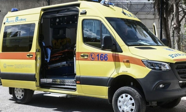 Σοβαρό τροχαίο στην Περιφερειακή Οδό της Θεσσαλονίκης – Αναφορές για εγκλωβισμένους