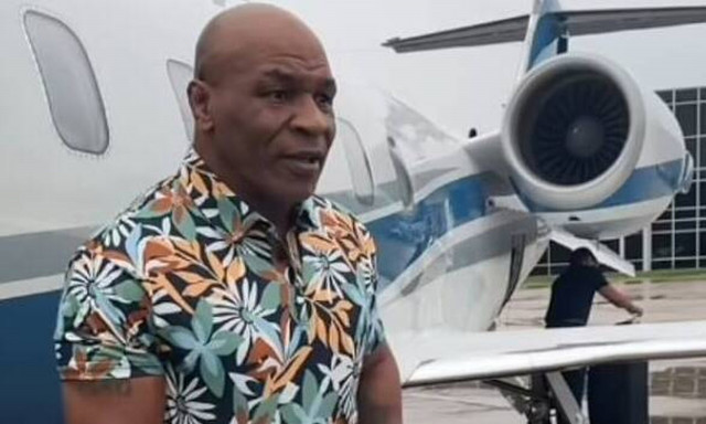 «Θρίλερ» με την υγεία του Μάικ Τάισον - Κατέρρευσε σε πτήση από Μαϊάμι για Λος Άντζελες