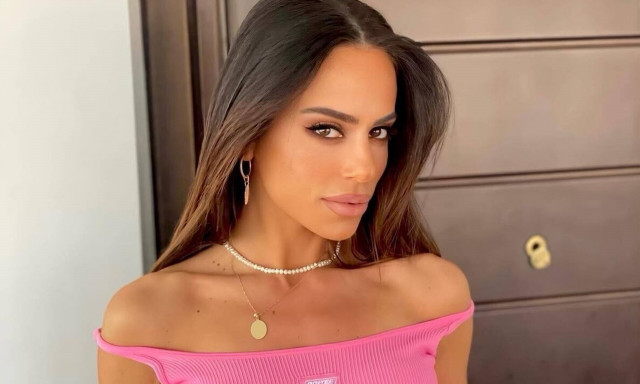 Μαρία Αντωνά: «Διαχειρίστηκα τον χωρισμό με πολλή αξιοπρέπεια, είχαν χρόνια να με φλερτάρουν»