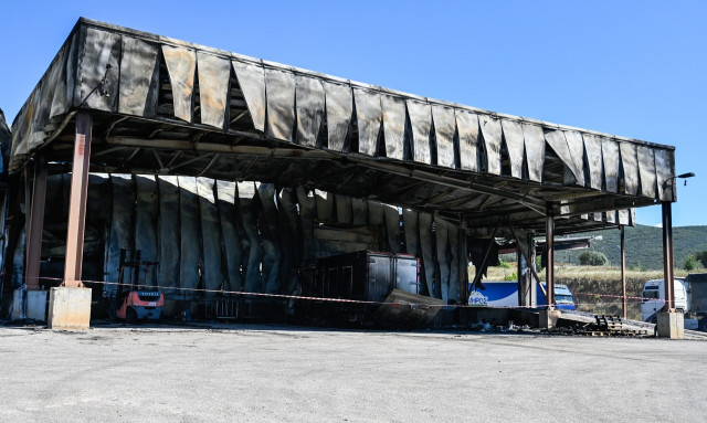 Φωτιά στη Λαμία: Πώς έγινε παρανάλωμα το εργοστάσιο τροφίμων - Νέα στοιχεία που... καίνε