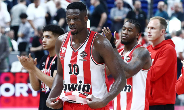 Ολυμπιακός Μουσταφά Φαλ