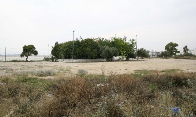 Παράταση ενός μήνα για τον καθαρισμό οικοπέδων - Η διαδικασία δήλωσης και τα πρόστιμα