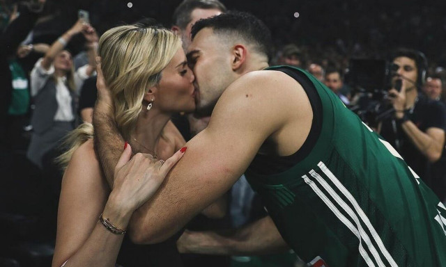 Κώστας Σλούκας: Η τρυφερή ανάρτηση με τη σύζυγό του λίγο πριν έρθει το 2ο παιδάκι τους