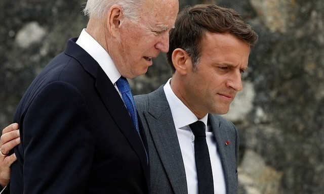 Επιμένει ο Μακρόν για ευρωπαϊκό συνασπισμό στην Ουκρανία - Le Monde: Θα σταλούν εκπαιδευτές