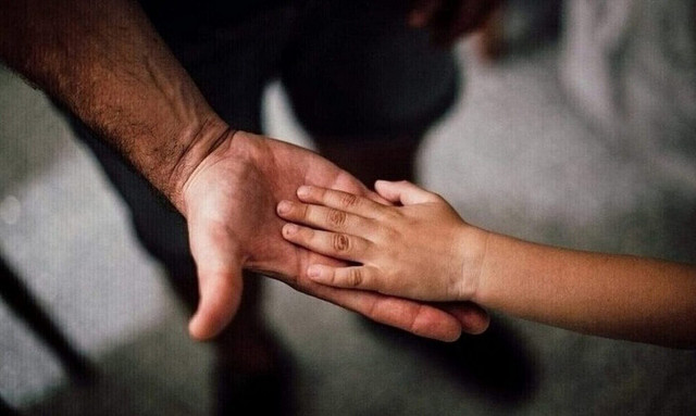 Επίδομα παιδιού: Ανοίγει η πλατφόρμα για τις αιτήσεις - Τα κριτήρια και οι προϋποθέσεις