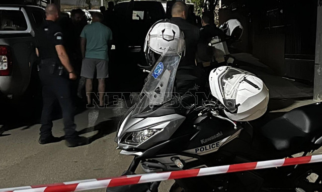 Φρίκη στα Λιόσια: 55χρονος τεμάχισε και έκαψε τον πατέρα του στην αυλή του σπιτιού τους