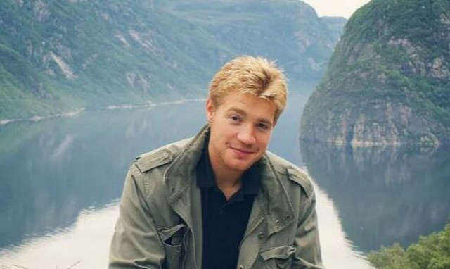 Οι τελευταίες κινήσεις του πιο διάσημου αγνοούμενου στο Youtube - Η στιγμή που φεύγει τρομοκρατημένο