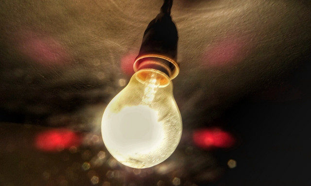 Πώς θα κερδίσετε χρήματα με την εφαρμογή του «νυχτερινού» τιμολογίου και τον «έξυπνο» μετρητή