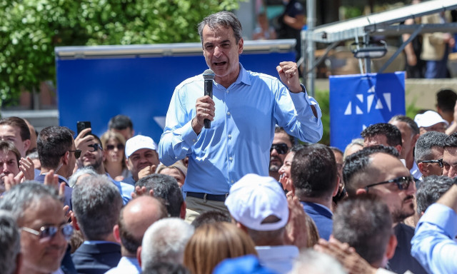 Η μάχη της Κρήτης - Αγώνας δρόμου της ΝΔ για να ξαναγίνει μπλε το νησί