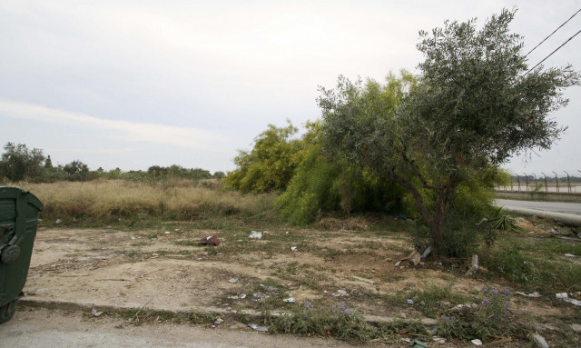 Ακαθάριστα οικόπεδα: Τα «βήματα» που θα οδηγήσουν τους ιδιοκτήτες μακριά από το πρόστιμο