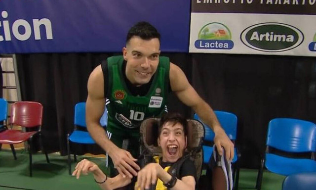 Το μεγαλείο του Κώστα Σλούκα φάνηκε και στη Θεσσαλονίκη