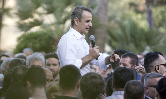 Μητσοτάκης από Χανιά: «Οι ευρωεκλογές είναι εθνική κάλπη» – Η μαντινάδα που είπε