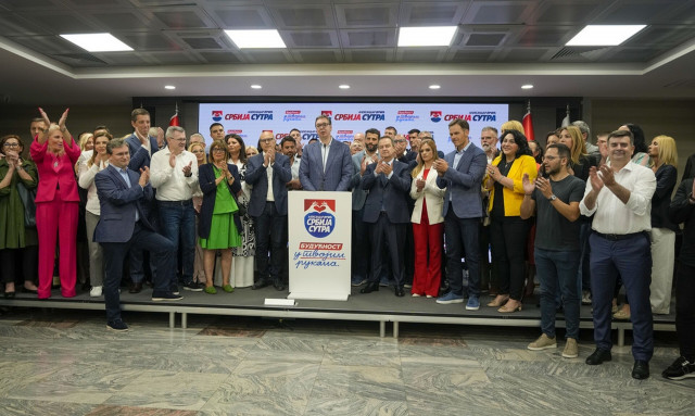 Σερβία: Το Σερβικό Προοδευτικό Κόμμα του Βούσιτς επικρατεί στις δημοτικές εκλογές