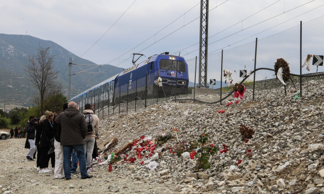 Τέμπη: Συγκλονίζει μητέρα θύματος μέσω επιστολής – «Το παιδί μας χάθηκε, ακυρωθήκαμε κι εμείς»