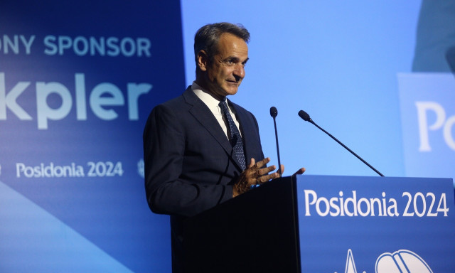 Μητσοτάκης στα «Ποσειδώνια»: Μήνυμα στήριξης στην ελληνική ναυτιλία