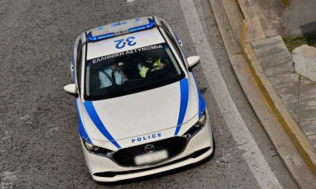 Ηράκλειο: Στην φυλακή ο 21χρονος για τον ξυλοδαρμό της 3χρονης κόρης της συντρόφου του