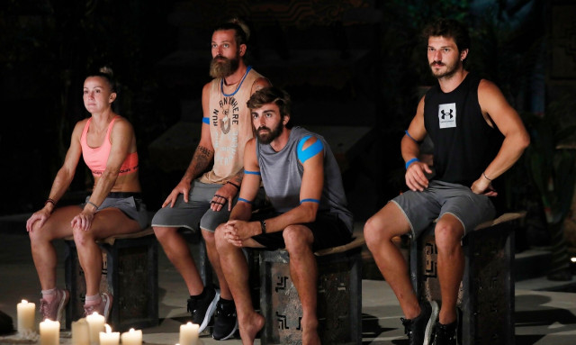 Survivor: Οι άντρες της ομάδας την έστειλαν τον «τάκο» - Υποψήφια για άλλη μια φορά η Δώρα
