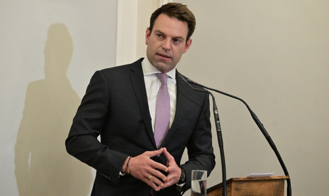 «Πόθεν Έσχες» Κασσελάκη: Φουλ επίθεση από ΣΥΡΙΖΑ, για να σώσουν ότι σώζεται