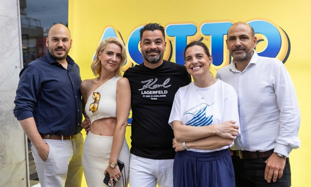 Το εντυπωσιακό party του ΛΟΤΤΟ στο τυχερό κατάστημα ΟΠΑΠ στη Θεσσαλονίκη για τον μεγάλο νικητή