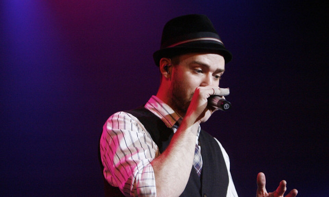 Τζάστιν Τίμπερλεϊκ: Η στιγμή που διακόπτει συναυλία του στο Τέξας - Είδε θεατή να μην νιώθει καλά