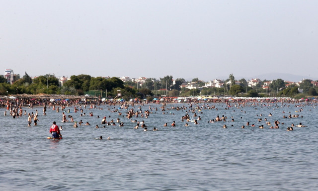 Καιρός: Εκρηκτικό «κοκτέιλ» σκόνης και καύσωνα την Τρίτη – Θα φτάσει τους 38 βαθμούς η θερμοκρασία