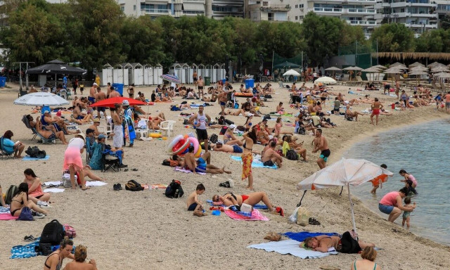 Τριήμερο Αγίου Πνεύματος: Πότε πέφτει - Ποιες είναι οι αργίες