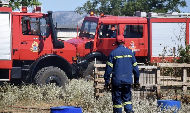 Φωτιά σε όχημα στον Πολύγυρο Χαλκιδικής