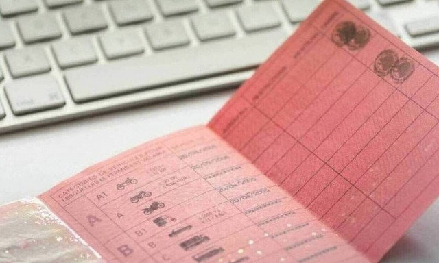 Αλλάζουν όλα στα διπλώματα οδήγησης - Ποιοι και γιατί θα κάτσουν ξανά στα... θρανία