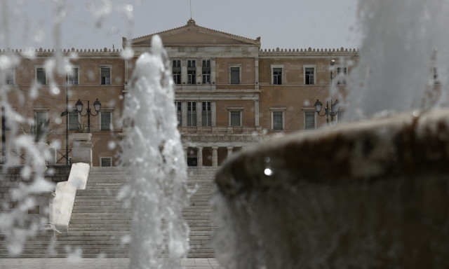 Καύσωνας: 10 μέτρα για την προστασία των εργαζομένων από τη θερμική καταπόνηση