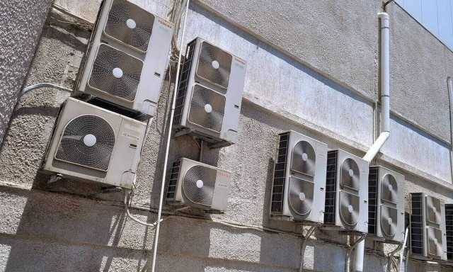 Λογαριασμοί ρεύματος: Πανάκριβη η χρήση κλιματιστικού εν μέσω καύσωνα