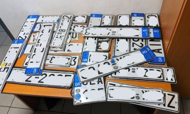 Δήμος Αθηναίων: Επιστροφή πινακίδων σε κατόχους αυτοκινήτων και μηχανών ενόψει Πάσχα