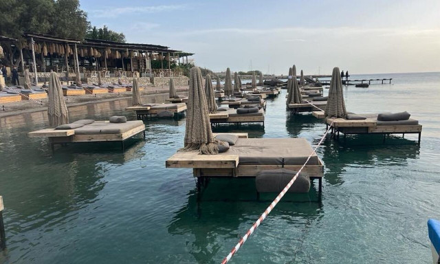 Ρόδος: «Σφραγίστηκε» η παραλία της Αγίας Μαρίνας - Οι νέες εικόνες και το μήνυμα Κωστή Χατζηδάκη