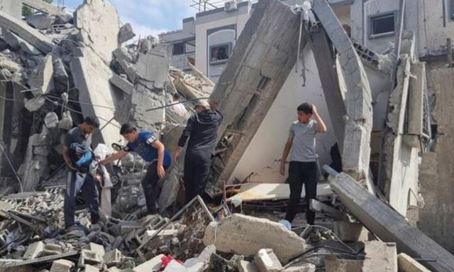 Γάζα: Ο στρατός του Ισραήλ λέει πως στοχοποίησε κέντρο διοίκησης της Χαμάς σε σχολείο